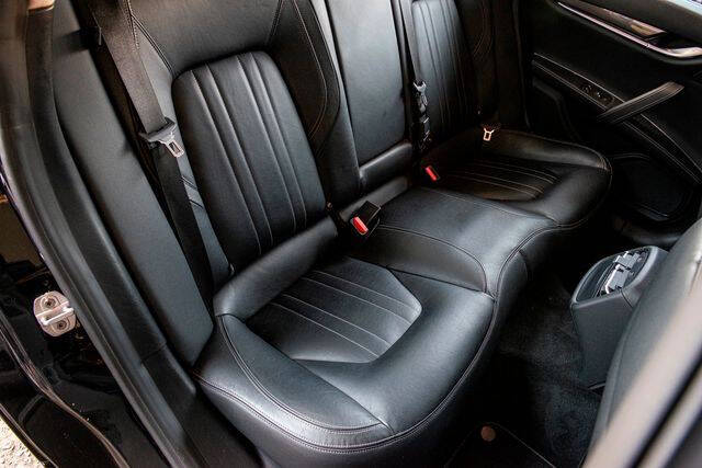 2017 Maserati Ghibli