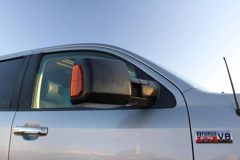 2012 Toyota Tundra Limited