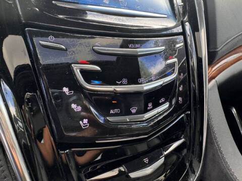 2015 Cadillac Escalade Luxury