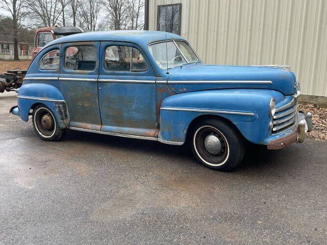 1948 Ford Super Deluxe