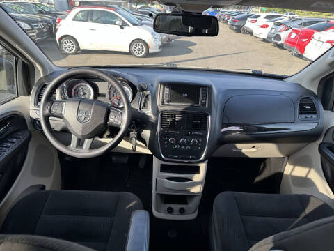 2019 Dodge Grand Caravan SE