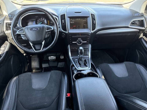 2016 Ford Edge Sport