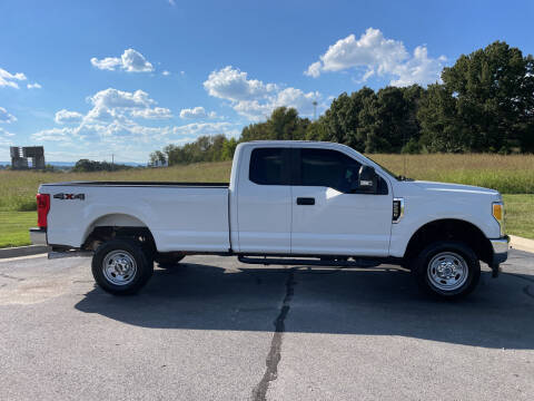 2017 Ford F-250 Super Duty for sale at V Automotive in Harrison AR