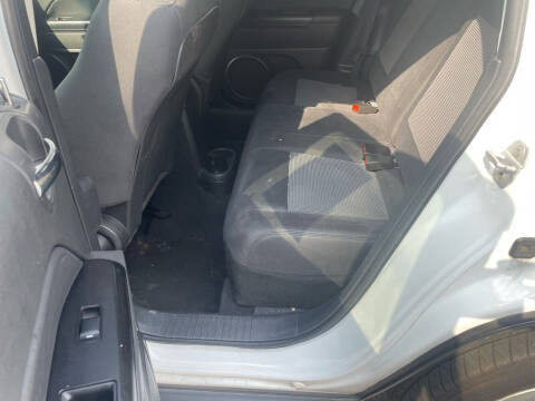 2011 Jeep Compass Sport