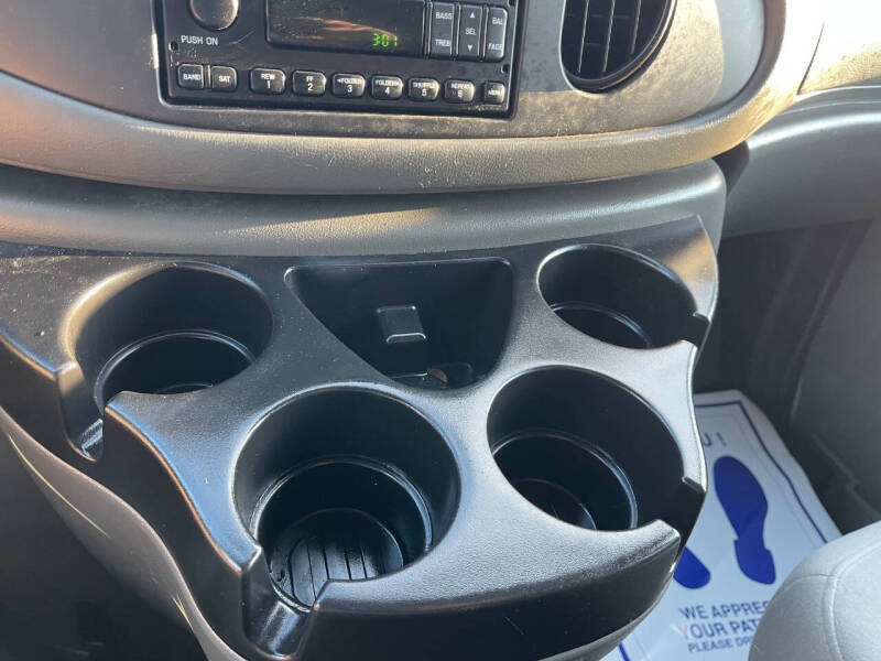 2007 Ford E-Series E-350 SD XLT