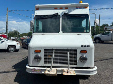 2006 Freightliner MT45 Chassis