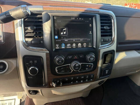 2017 RAM 3500 Laramie