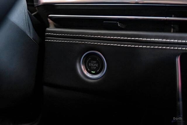 2025 Cadillac Escalade-V