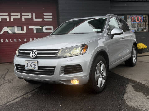2012 Volkswagen Touareg TDI Lux