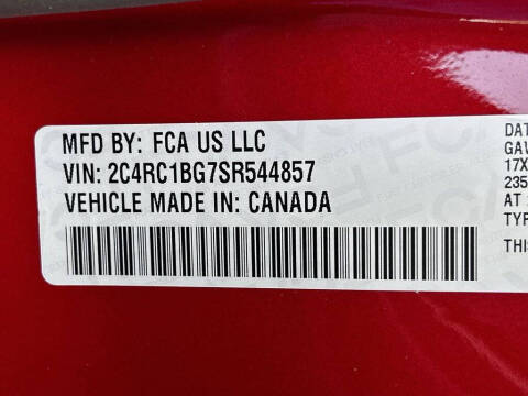 2025 Chrysler Pacifica Select