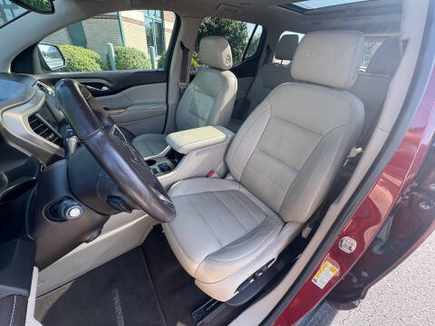 2017 GMC Acadia Denali