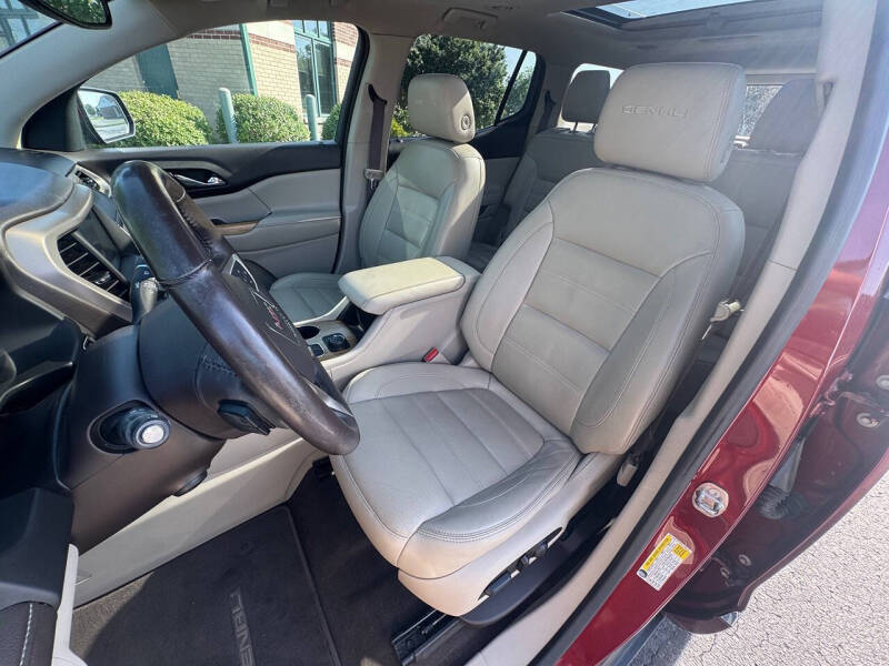 2017 GMC Acadia Denali