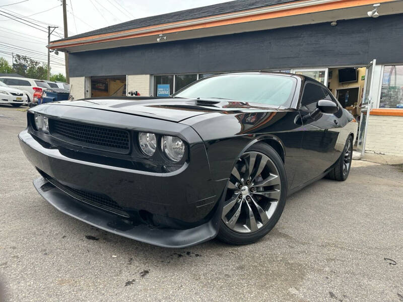 2014 Dodge Challenger SRT8 Core