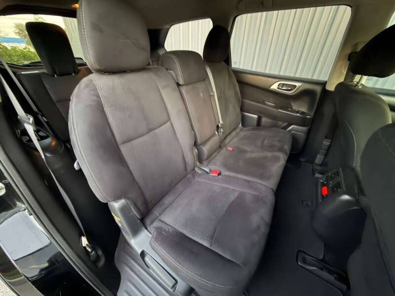 2014 Nissan Pathfinder SV