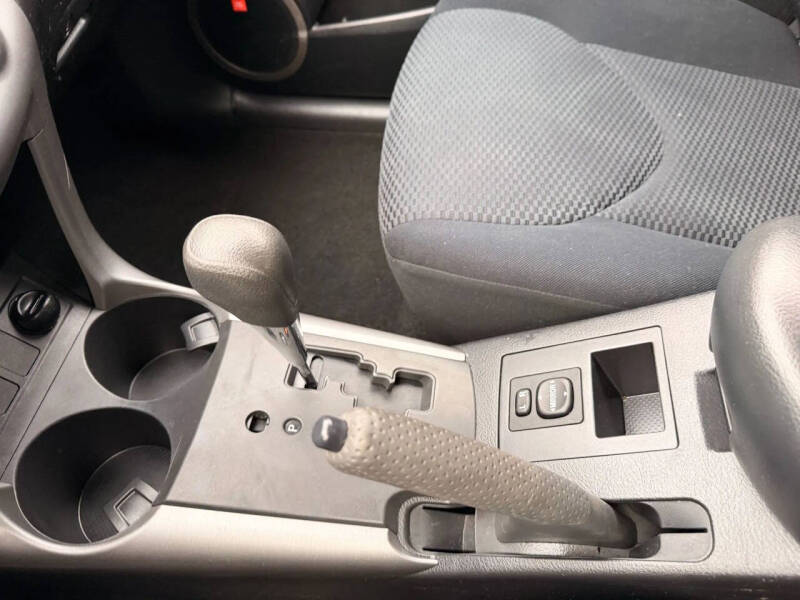 2007 Toyota RAV4 Sport