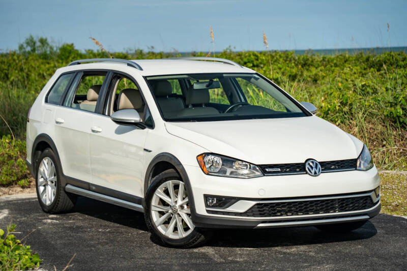 2017 Volkswagen Golf Alltrack TSI S 4Motion