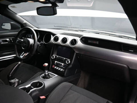 2018 Ford Mustang EcoBoost