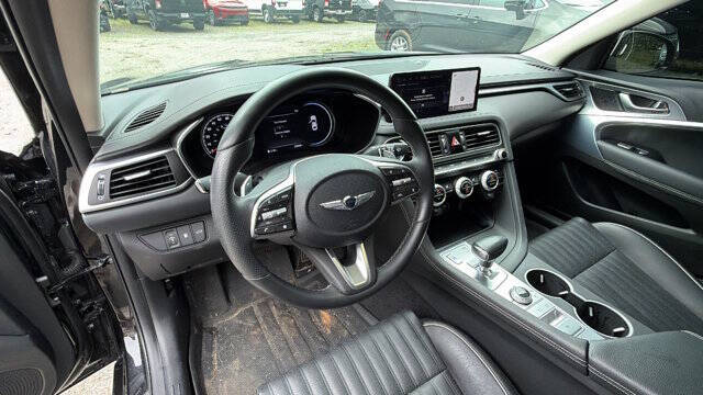 2023 Genesis G70