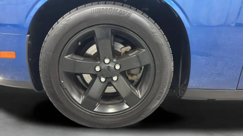 2012 Dodge Challenger SXT