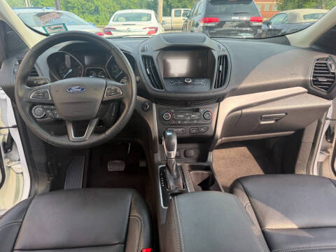 2019 Ford Escape SEL