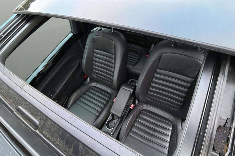 2013 Volkswagen Beetle