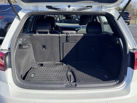 2016 Volkswagen Golf R 4Motion