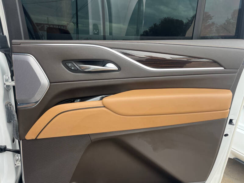 2021 Cadillac Escalade ESV Sport