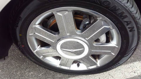 2005 Ford Thunderbird Deluxe