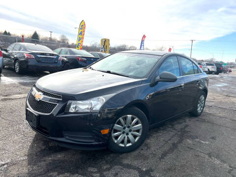 2012 Chevrolet Cruze for sale at Auto Tech Car Sales in Saint Paul MN