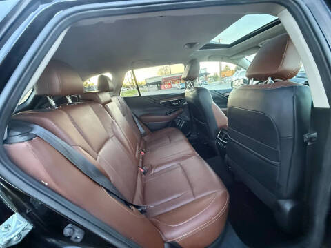 2022 Subaru Outback Touring