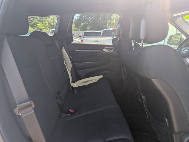 2017 Jeep Grand Cherokee Laredo