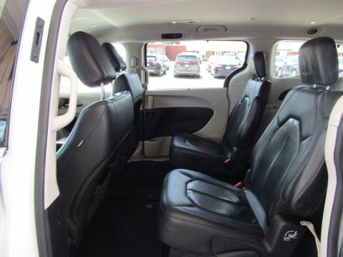 2020 Chrysler Pacifica Touring L