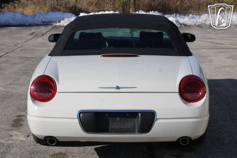 2002 Ford Thunderbird Deluxe