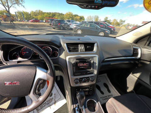 2015 GMC Acadia SLE-2