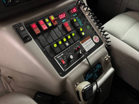 2010 Ford E-Series E-450 SD