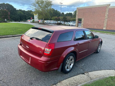 2005 Dodge Magnum RT