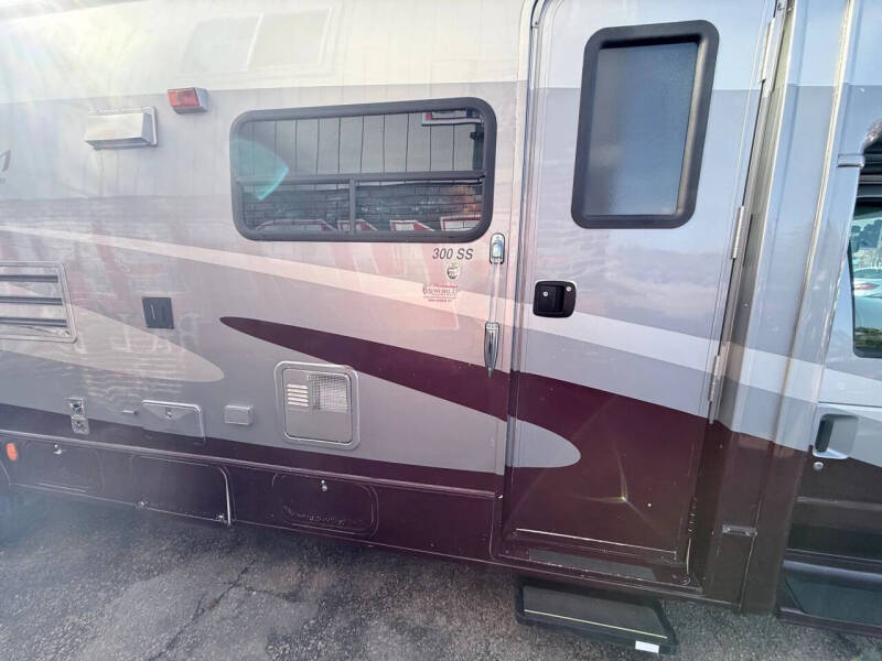 2006 Ford E-Series E-450 SD