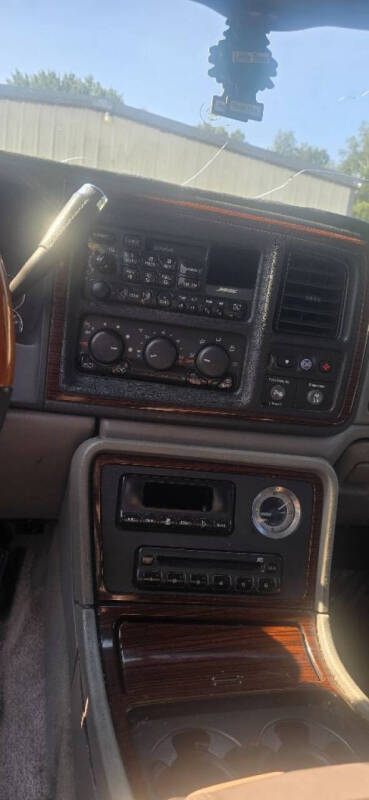 2002 Cadillac Escalade