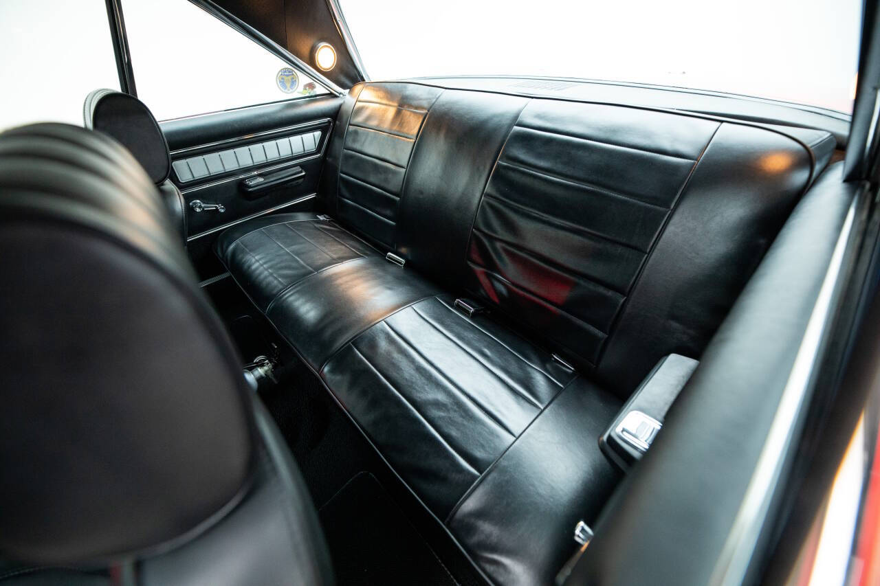 1965 Dodge Coronet 81