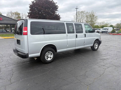 2017 Chevrolet Express LS 3500