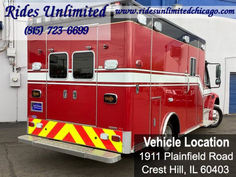 2015 Freightliner M2 106