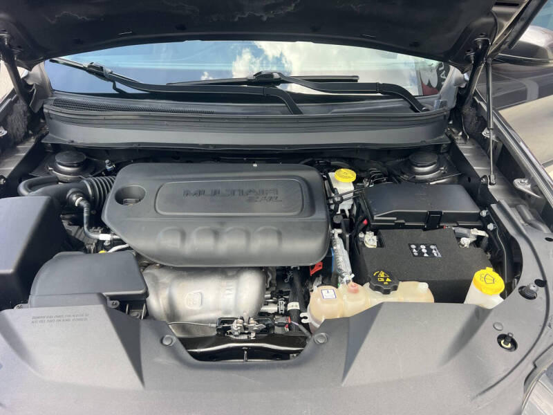 2020 Jeep Cherokee Altitude
