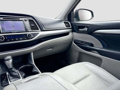 2014 Toyota Highlander XLE