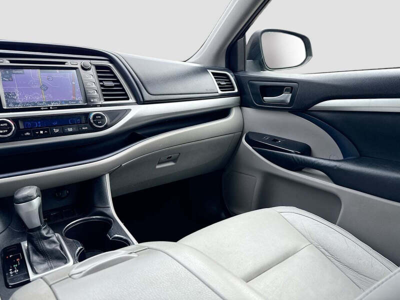 2014 Toyota Highlander XLE