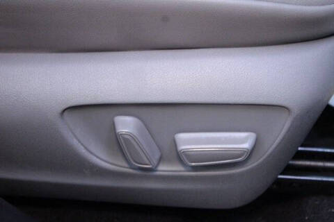 2024 Toyota Highlander Hybrid XLE