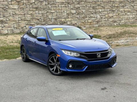 2017 Honda Civic for sale at Car Hunters LLC in Mount Juliet TN