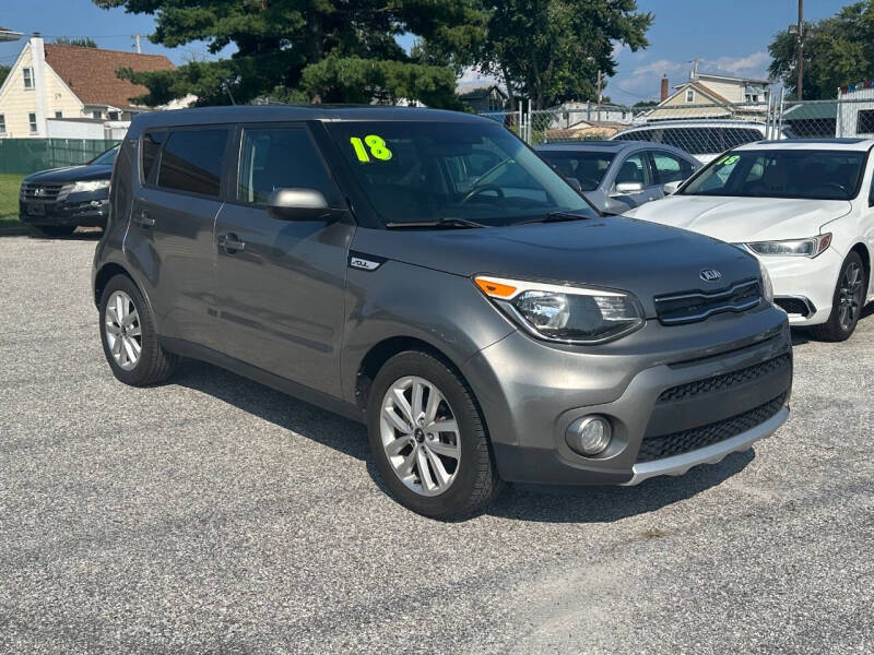 2018 Kia Soul +