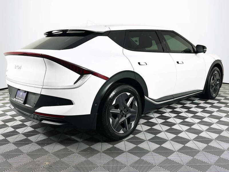 2025 Kia EV6 Light Long Range