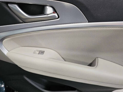 2023 Genesis G70