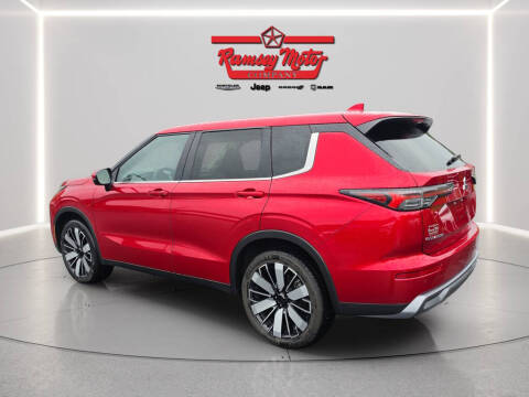 2025 Mitsubishi Outlander SE